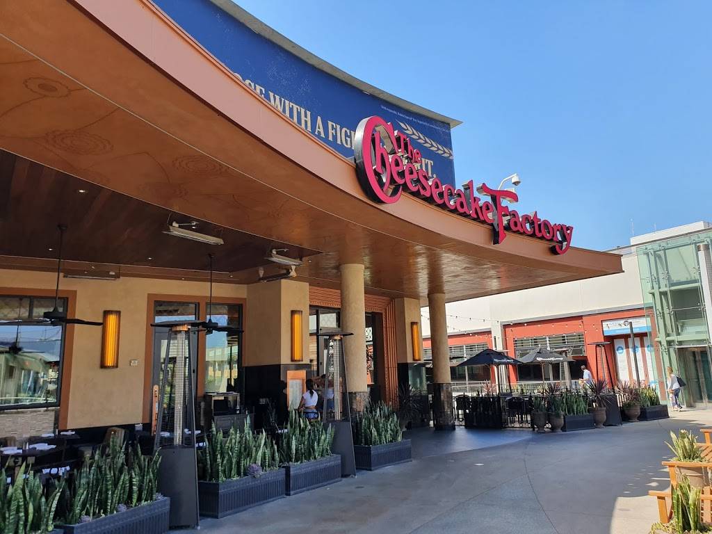 The Cheesecake Factory | restaurant | 395 Santa Monica Pl, Santa Monica, CA 90401, USA | 3102601296 OR +1 310-260-1296