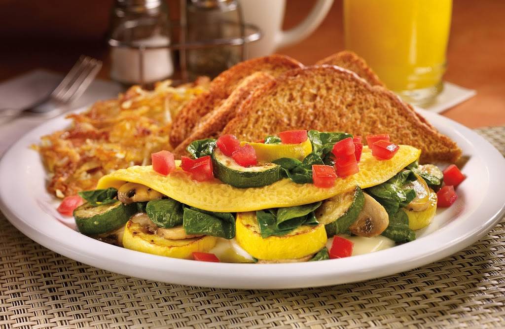Dennys | restaurant | 950 State Road 206 West, St. Augustine, FL 32086, USA | 9047942617 OR +1 904-794-2617
