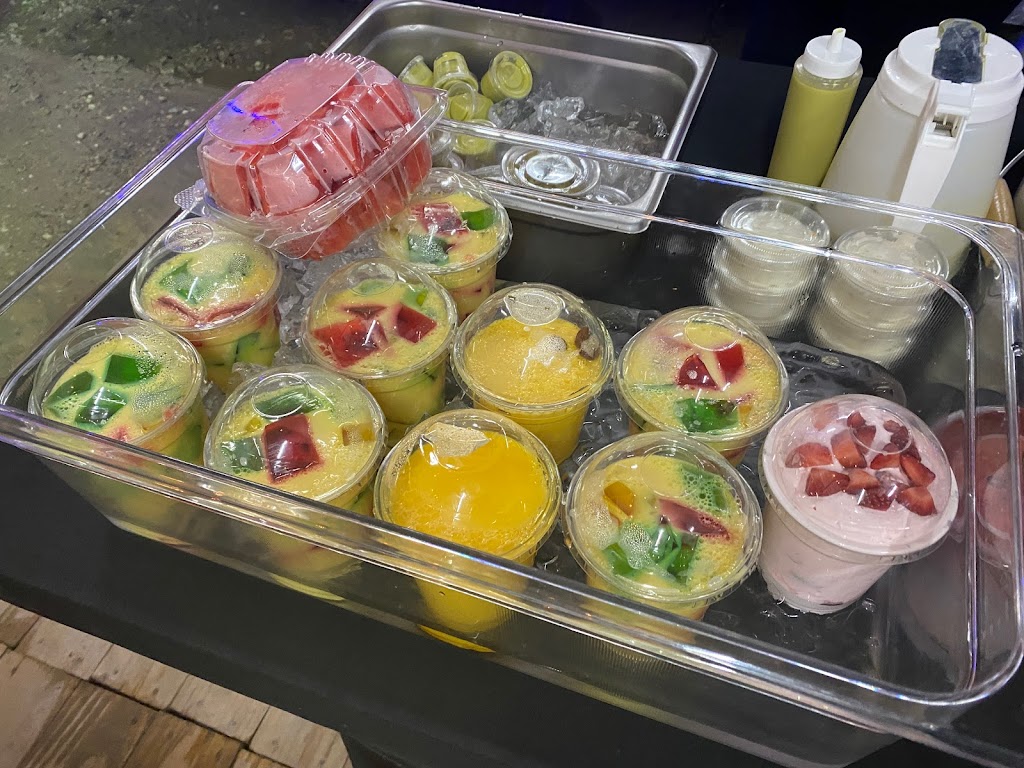 Las Mangonadas Locas | restaurant | 223 W Mt Houston Rd, Houston, TX 77037, USA | 7134980232 OR +1 713-498-0232