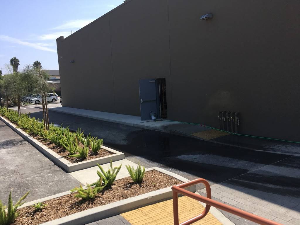 Starbucks | cafe | 5101 Telegraph Rd #101, Ventura, CA 93003, USA | 8052909644 OR +1 805-290-9644