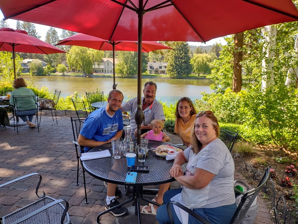 Pine Tavern Restaurant | night club | 967 NW Brooks St, Bend, OR 97701, USA | 5413825581 OR +1 541-382-5581