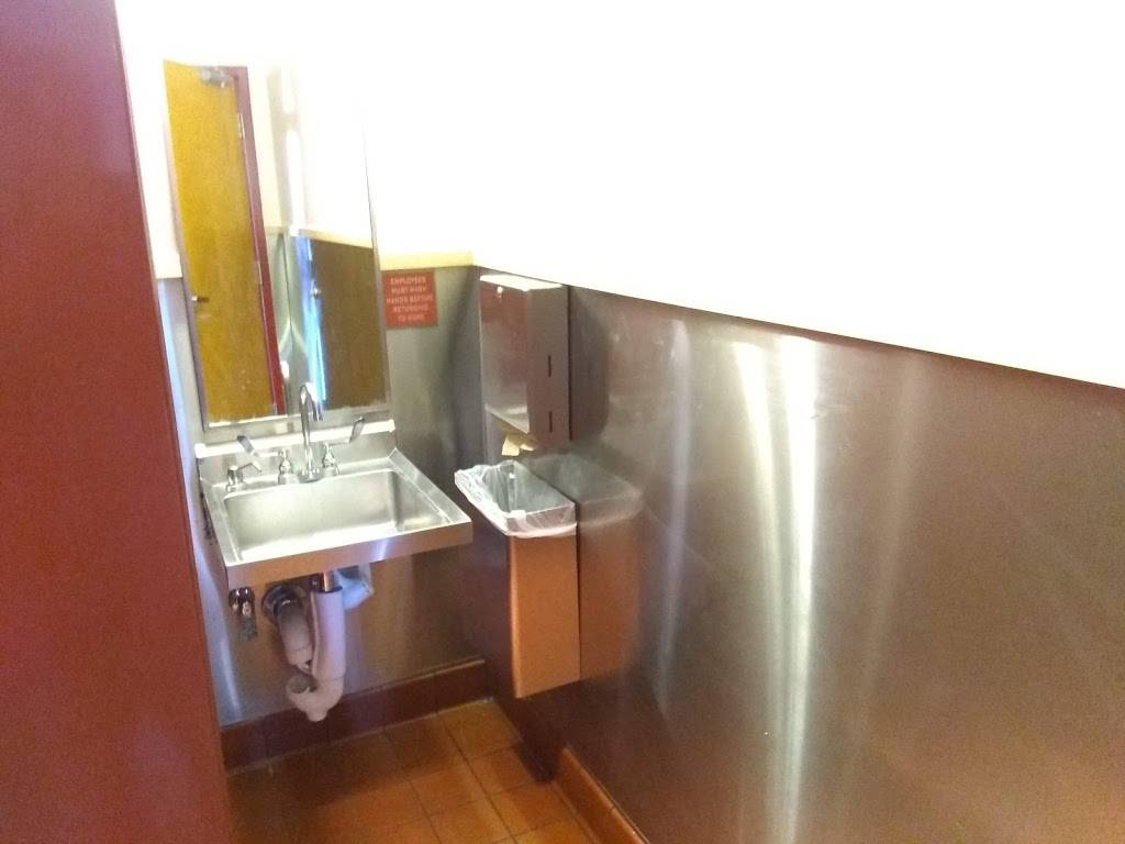 Chipotle Mexican Grill | restaurant | 15425 N Scottsdale Rd Ste 160, Scottsdale, AZ 85254, USA | 4803671218 OR +1 480-367-1218