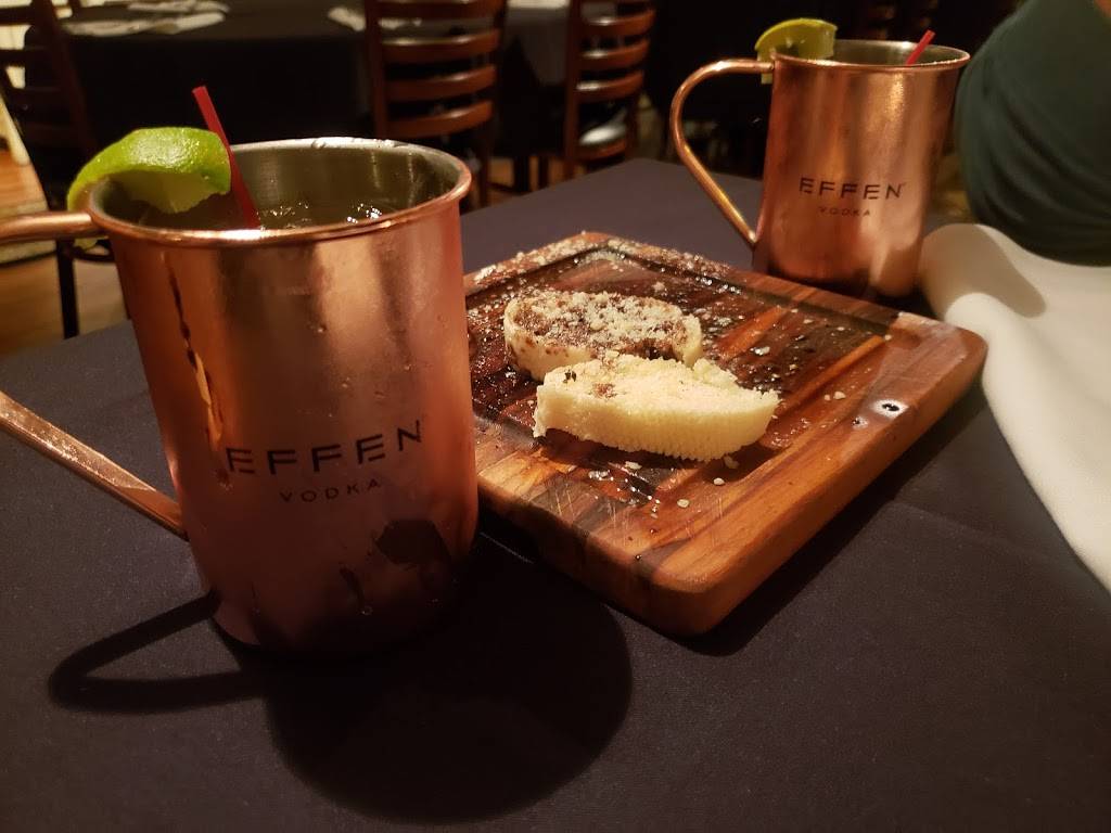 The W Restaurant & Lounge | restaurant | 7230 IL-152, Du Quoin, IL 62832, USA | 6185422424 OR +1 618-542-2424