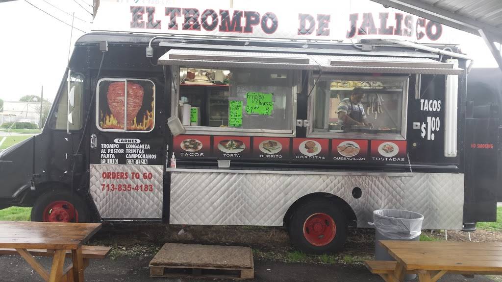 El Trompo De Jalisco | restaurant | 1132 West Road, Houston, TX 77038, USA | 7138354183 OR +1 713-835-4183