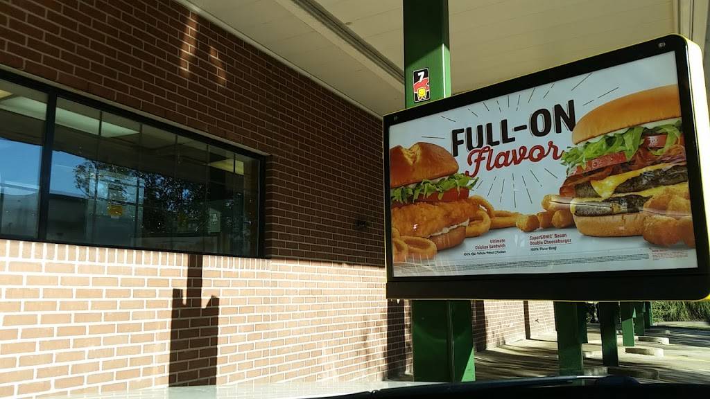 Sonic Drive-In | restaurant | 7650 Hwy 6 N, Houston, TX 77095, USA | 2818594471 OR +1 281-859-4471