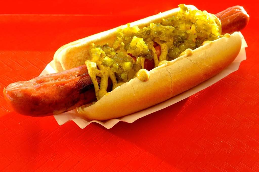 WindMill Hot Dogs of Red Bank | restaurant | 22 Bridge Ave, Red Bank, NJ 07701, USA | 7327475958 OR +1 732-747-5958