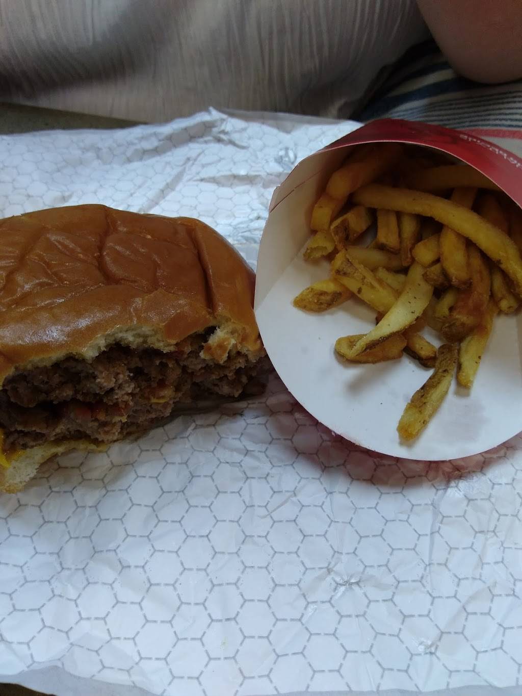 Wendys | restaurant | 1735 Decherd Blvd, Decherd, TN 37324, USA | 9313135748 OR +1 931-313-5748