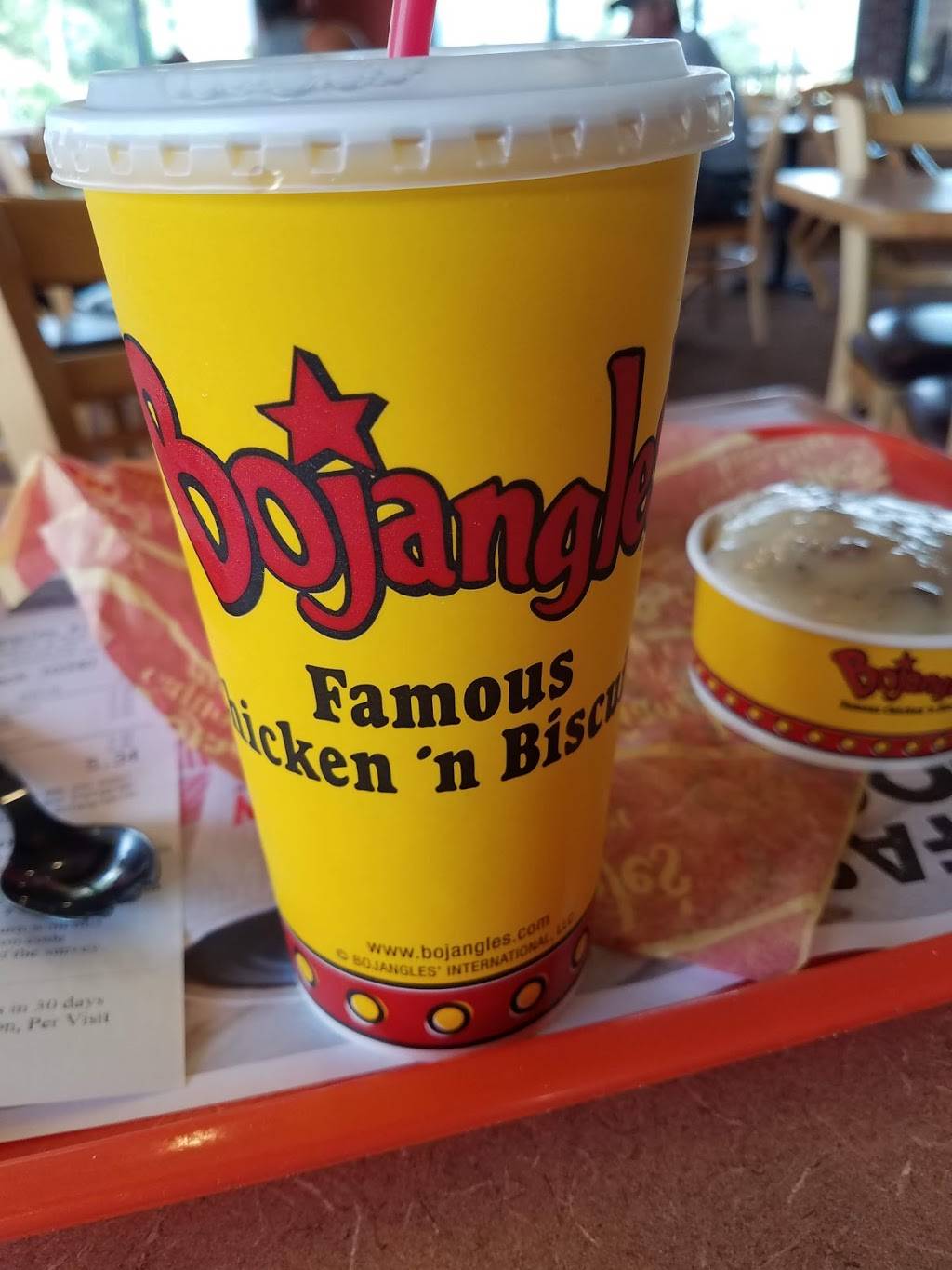 Bojangles Famous Chicken n Biscuits | restaurant | 149 Market St, Sanford, NC 27332, USA | 9197765168 OR +1 919-776-5168