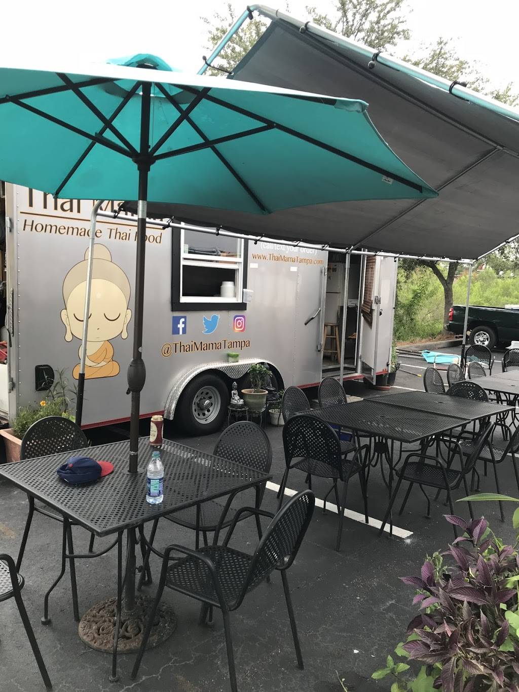 Thai Mama | restaurant | 5421 W Waters Ave, Tampa, FL 33634, USA | 8134473124 OR +1 813-447-3124