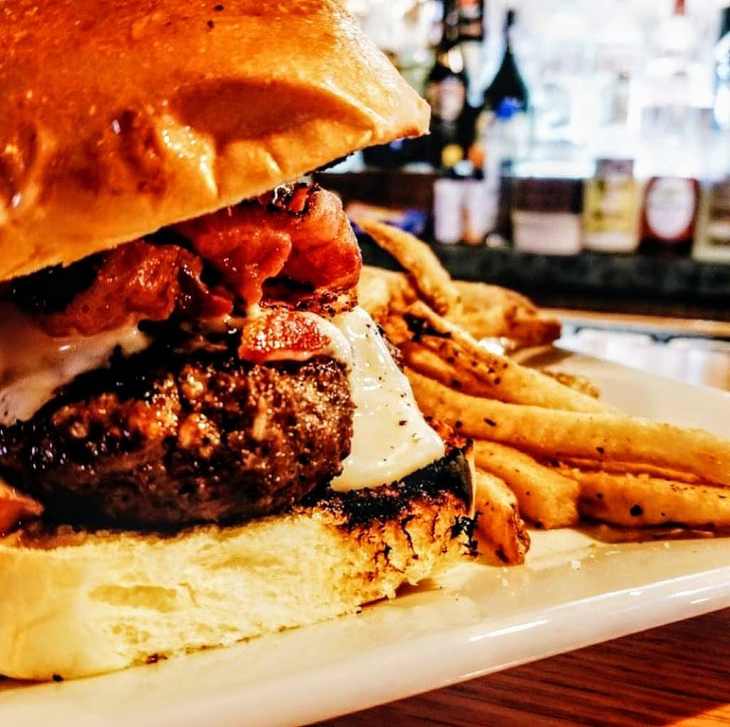 Top Mix Bar & Kitchen | restaurant | 257 Norfolk Ave, Boston, MA 02119, USA | 6176528976 OR +1 617-652-8976