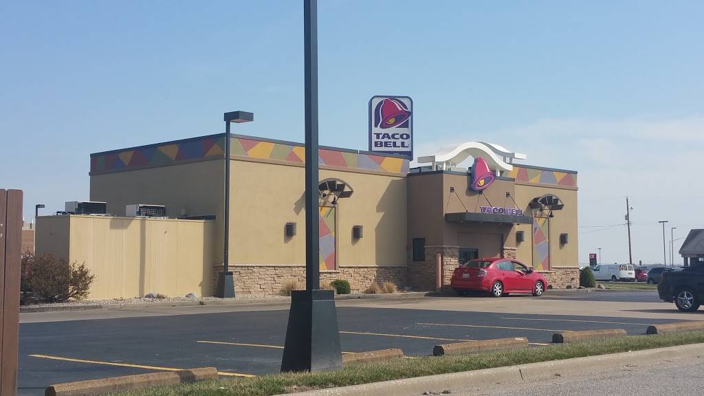 Taco Bell | meal takeaway | 171 E W MacArthur Dr, Bethalto, IL 62010, USA | 6182596401 OR +1 618-259-6401
