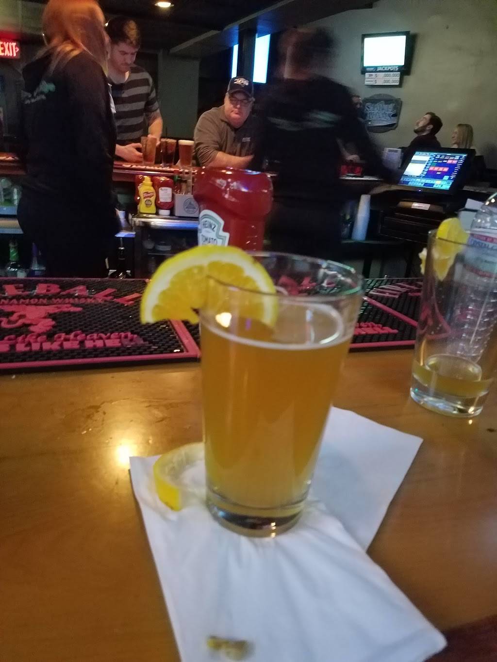 Paddy Kellys | night club | 154 Washington St, Peabody, MA 01960, USA | 9785322370 OR +1 978-532-2370