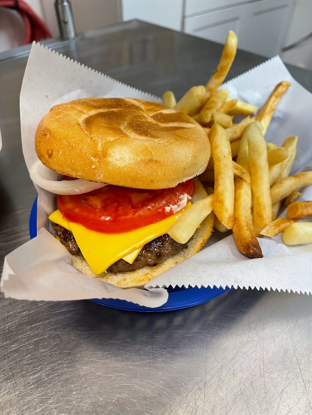 Camp An Elli’s | restaurant | 7066 SC-90 g, Longs, SC 29568, USA | 8437410018 OR +1 843-741-0018