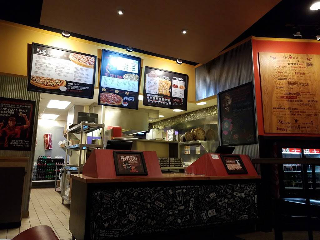 Toppers Pizza | meal delivery | 4128 E Washington Ave, Madison, WI 53704, USA | 6082460066 OR +1 608-246-0066