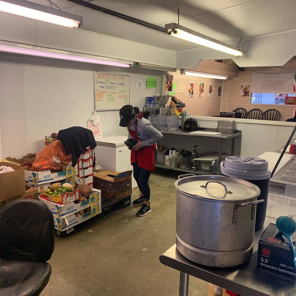 Lollitas West Indian/Homestyle Cooking | restaurant | 11290 Trussum Pond Rd, Laurel, DE 19956, USA | 3023819358 OR +1 302-381-9358