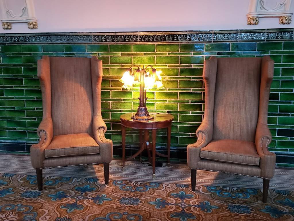 Station Grille | restaurant | 1820 Market St, St. Louis, MO 63103, USA | 3148023465 OR +1 314-802-3465