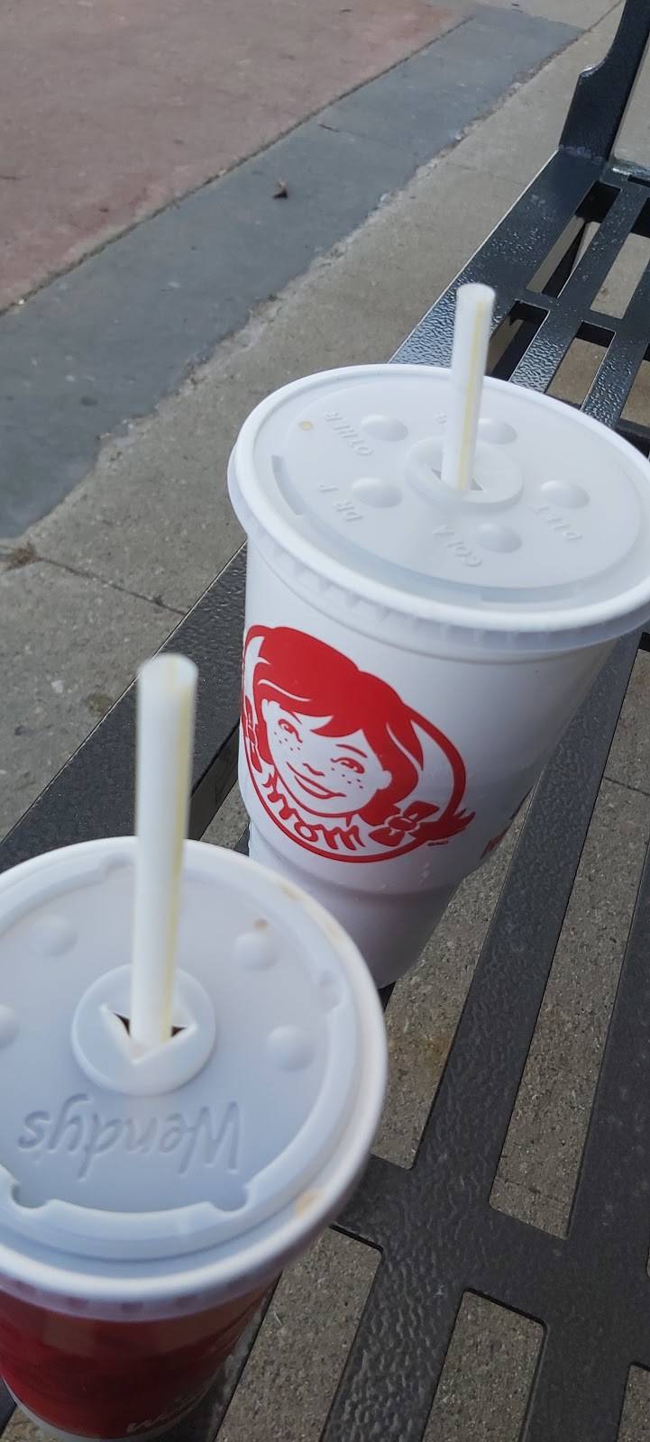 Wendys | restaurant | 685 Fischer-Hallman Rd, Kitchener, ON N2E 1L7, Canada | 5197452402 OR +1 519-745-2402