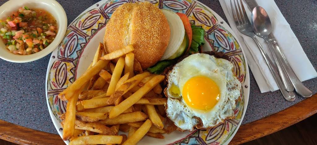 Southern Belles | restaurant | 6737 S Archer Ave, Bridgeview, IL 60455, USA | 7084584778 OR +1 708-458-4778