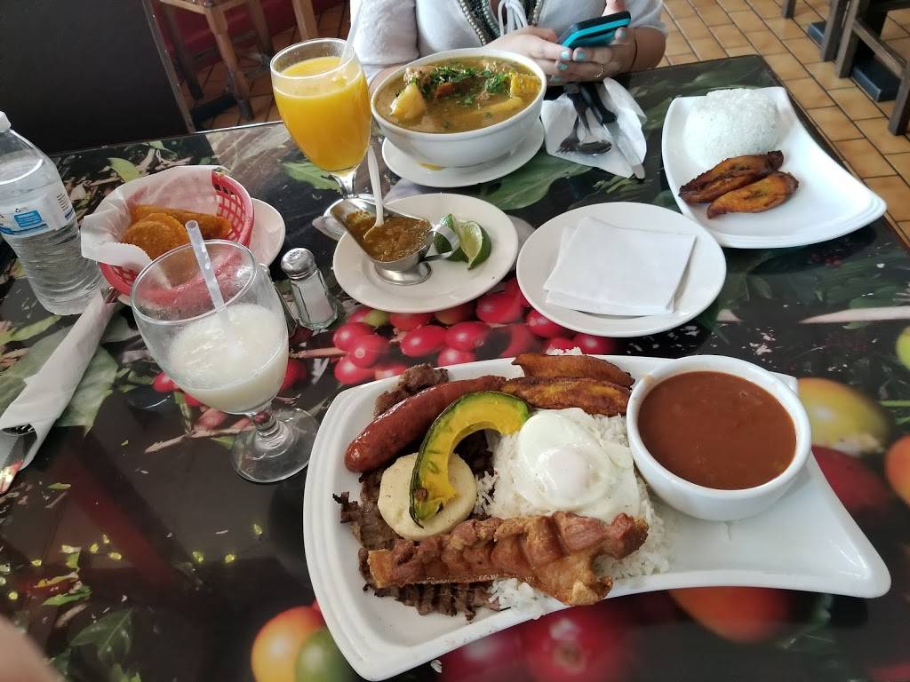 Rinconcito Paisa #4 | restaurant | 9700 SW 24th St E, Miami, FL 33165, USA | 3052221850 OR +1 305-222-1850