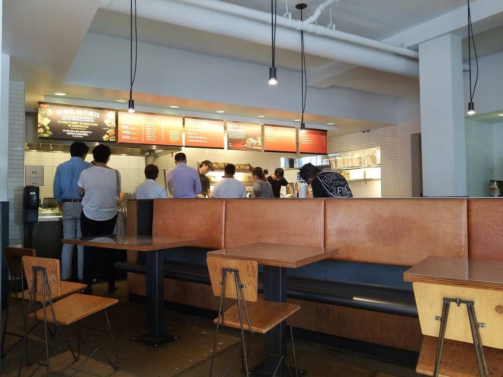 Chipotle Mexican Grill | restaurant | 6707 Old Dominion Dr Ste 110, McLean, VA 22101, USA | 5715331815 OR +1 571-533-1815