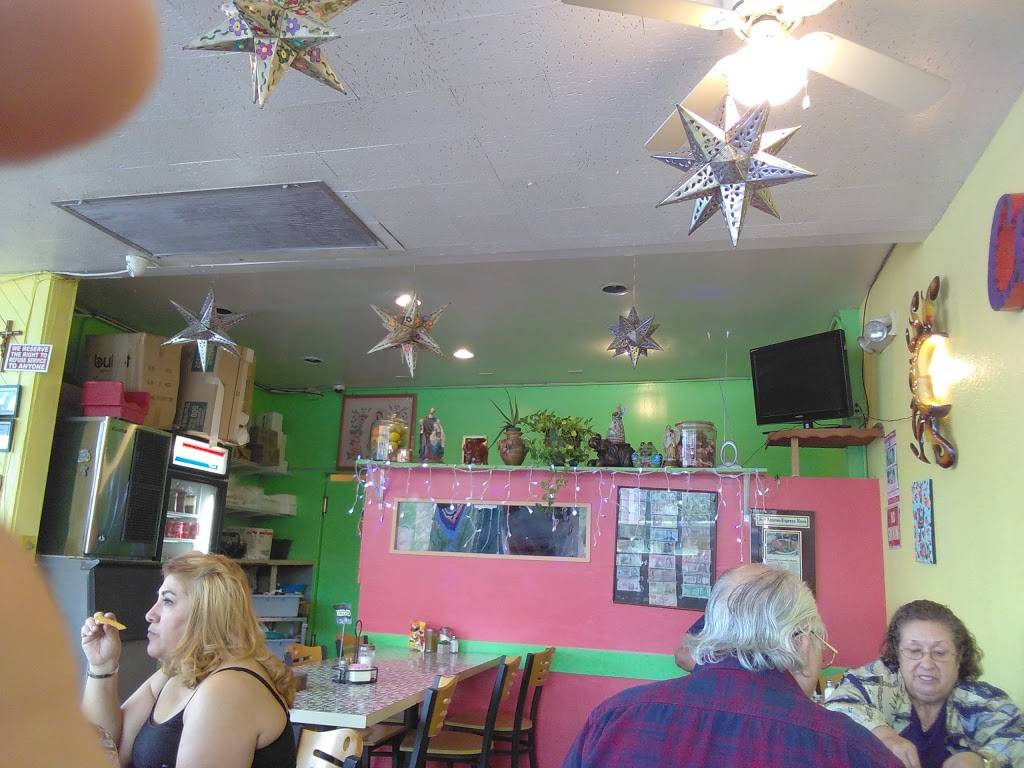 Carmelitas | restaurant | 2218 Broadway St, San Antonio, TX 78215, USA | 2102245540 OR +1 210-224-5540