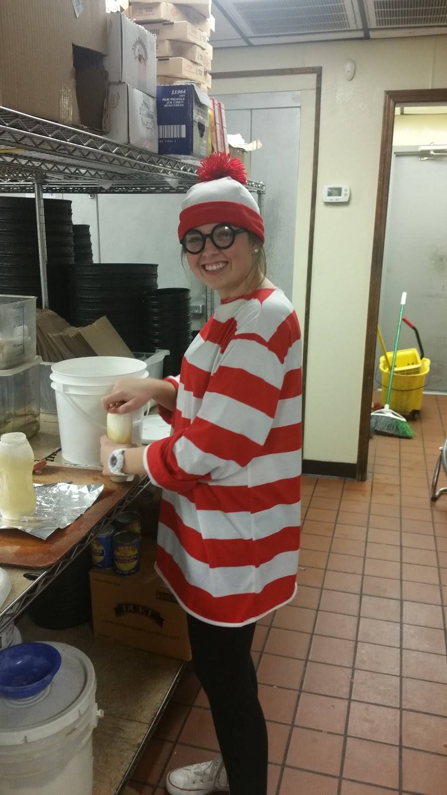 Pizza Plus | restaurant | 3400 US-11W, Surgoinsville, TN 37873, USA | 4233454040 OR +1 423-345-4040