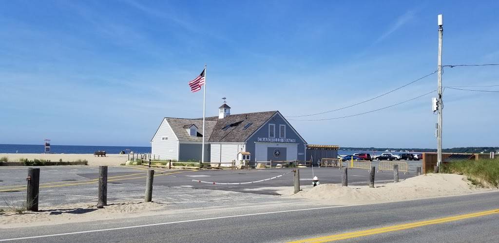 Barnacle Snack Bar | restaurant | 988 Craigville Beach Rd, Centerville, MA 02632, USA | 7744702166 OR +1 774-470-2166