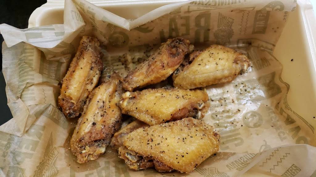 Wingstop | restaurant | 10841 W Florissant Ave, St. Louis, MO 63136, USA | 3145229696 OR +1 314-522-9696