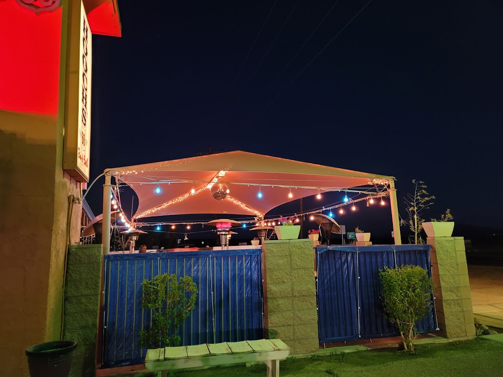 Hoochs 66 Bar & Grill | restaurant | 5035 E Powell Lake Rd, Topock, AZ 86436, USA | 9287882240 OR +1 928-788-2240