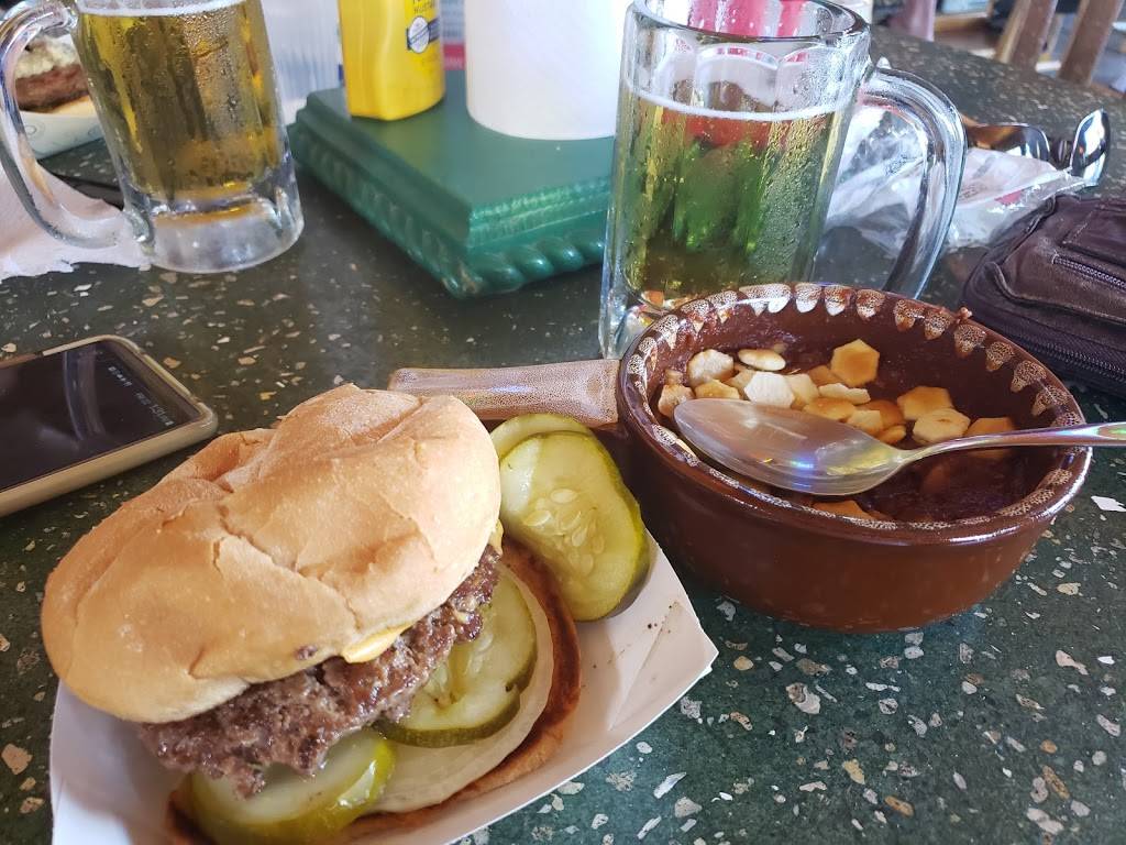 Duffys Tavern, Bar, and Grill | restaurant | 5808 Marina Dr, Holmes Beach, FL 34217, USA | 9417782501 OR +1 941-778-2501