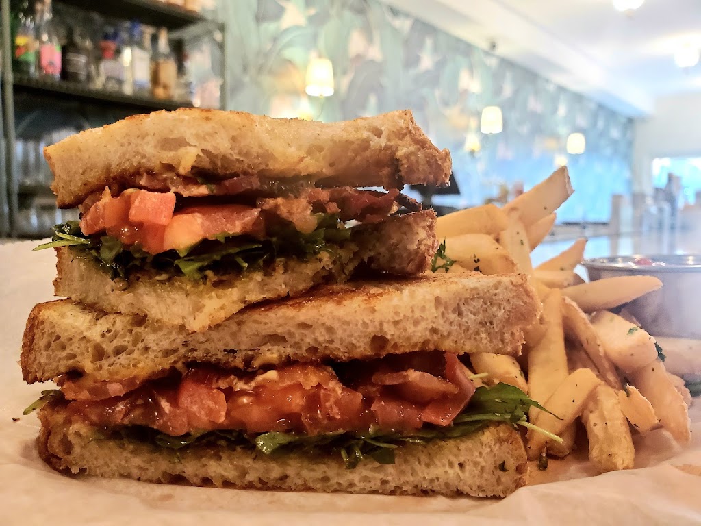 The Thirsty Palms | restaurant | 134 S Palm Canyon Dr, Palm Springs, CA 92262, USA | 7603305911 OR +1 760-330-5911