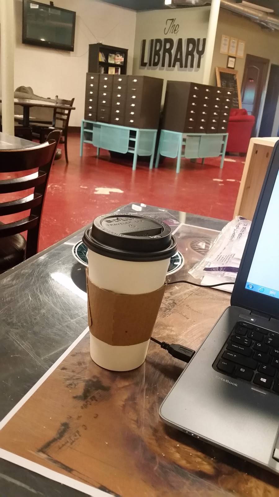 The Library Coffee & Wine House | cafe | 2612 Scott St, Houston, TX 77004, USA | 8325481940 OR +1 832-548-1940