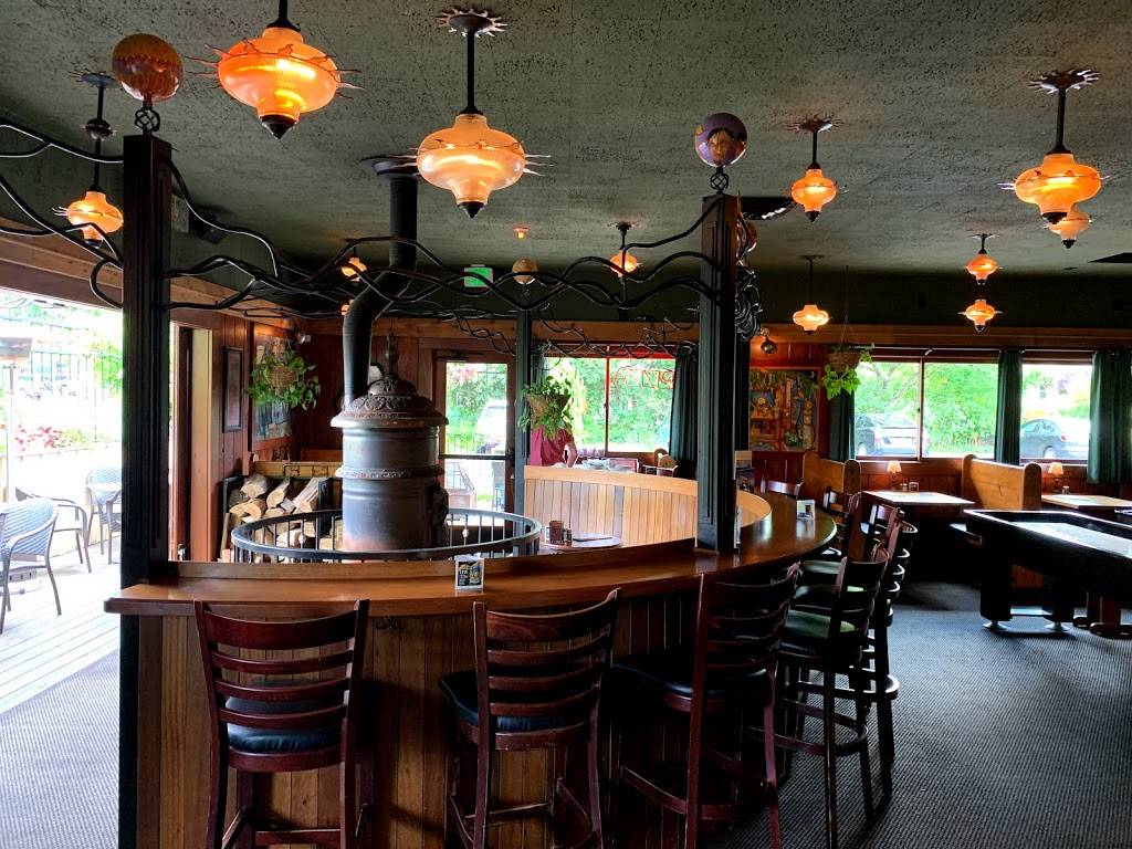 McMenamins East 19th Street Café | restaurant | 1485 E 19th Ave, Eugene, OR 97403, USA | 5413424025 OR +1 541-342-4025