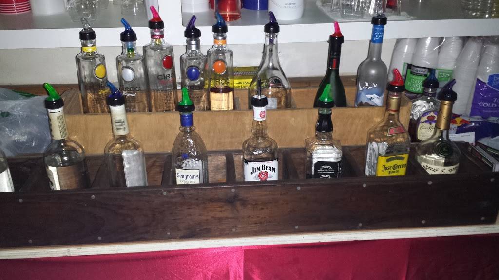 Voo Swar Restaurant & Lounge | night club | 51 Robert St, Atlantic Beach, FL 32233, USA | 9047135551 OR +1 904-713-5551