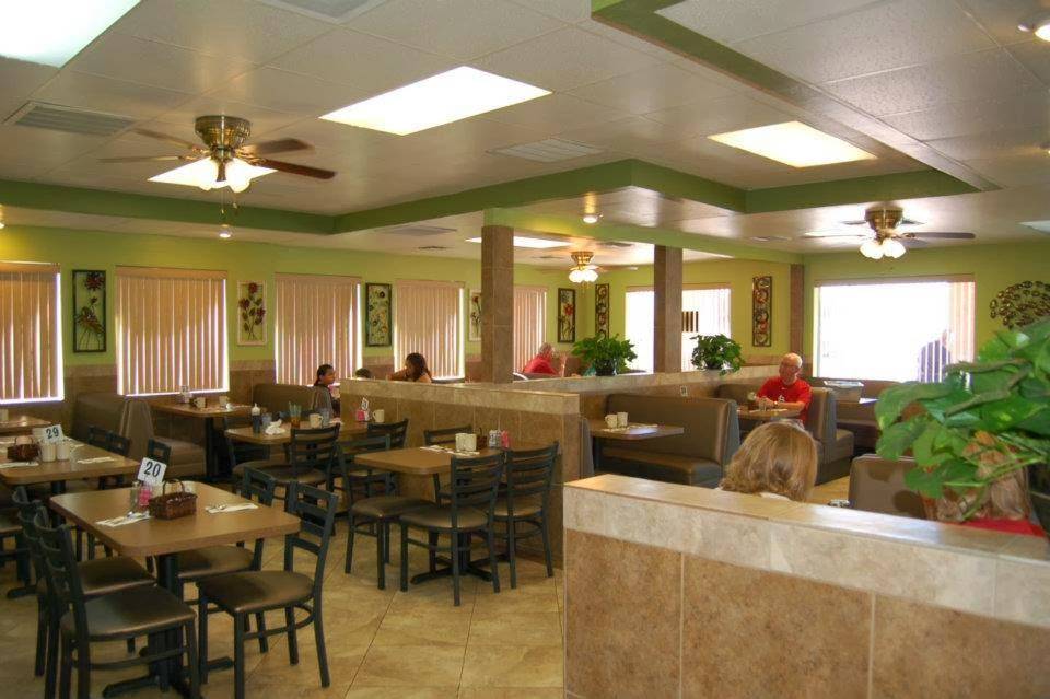 Brothers Family Restaurant | restaurant | 8466 W Peoria Ave #1, Peoria, AZ 85345, USA | 6239791077 OR +1 623-979-1077