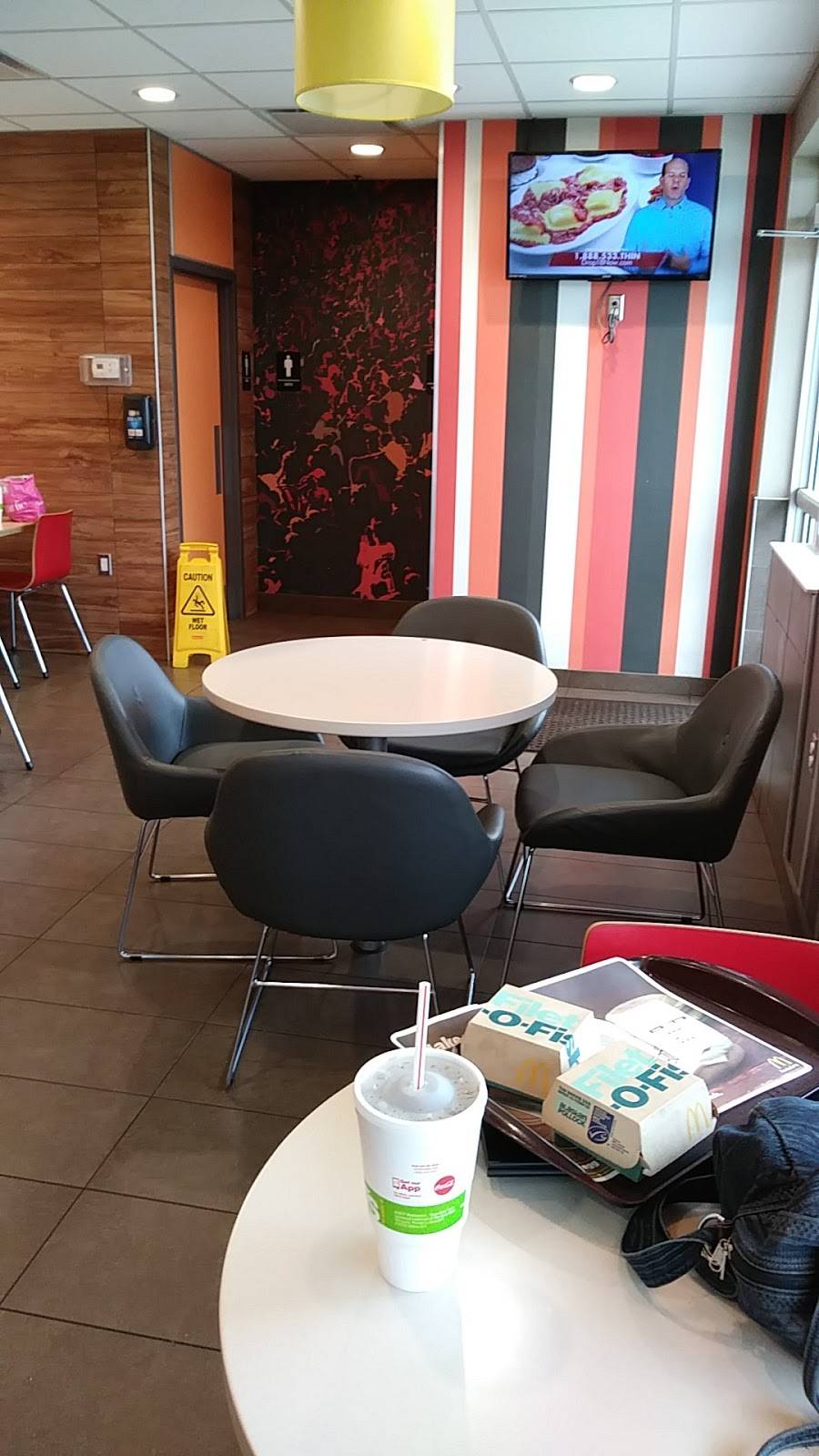 McDonalds | cafe | 205 US-62, Princeton, KY 42445, USA | 2703652555 OR +1 270-365-2555