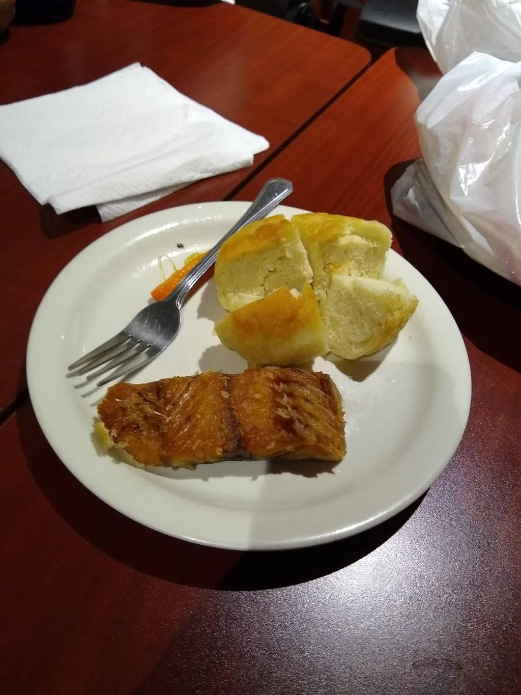 Wailers Restaurant | restaurant | 726 St Clair Ave W, Toronto, ON M6C 1B3, Canada | 4166525111 OR +1 416-652-5111