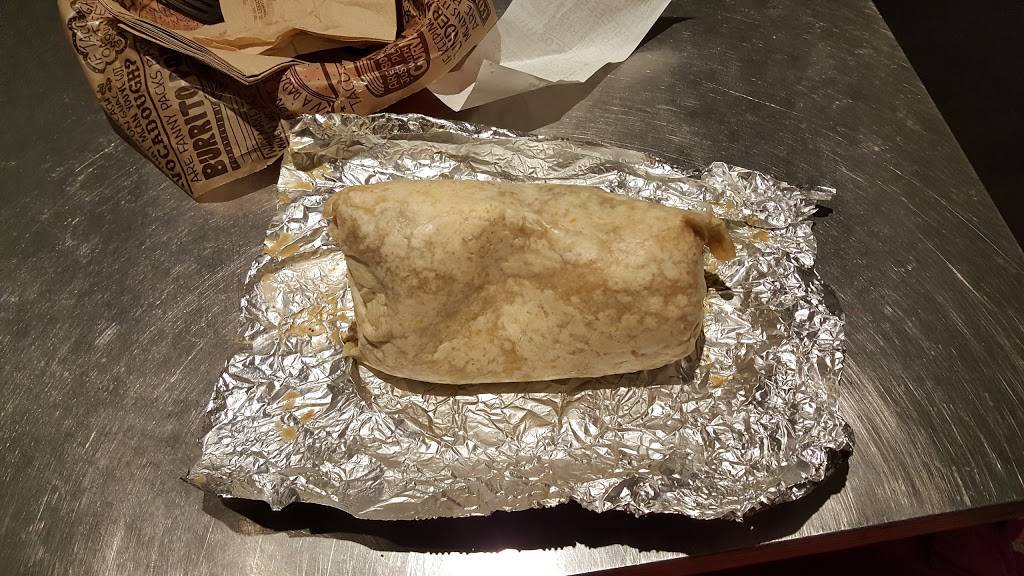 Chipotle Mexican Grill | restaurant | 5128 N Palm Ave, Fresno, CA 93704, USA | 5592251166 OR +1 559-225-1166