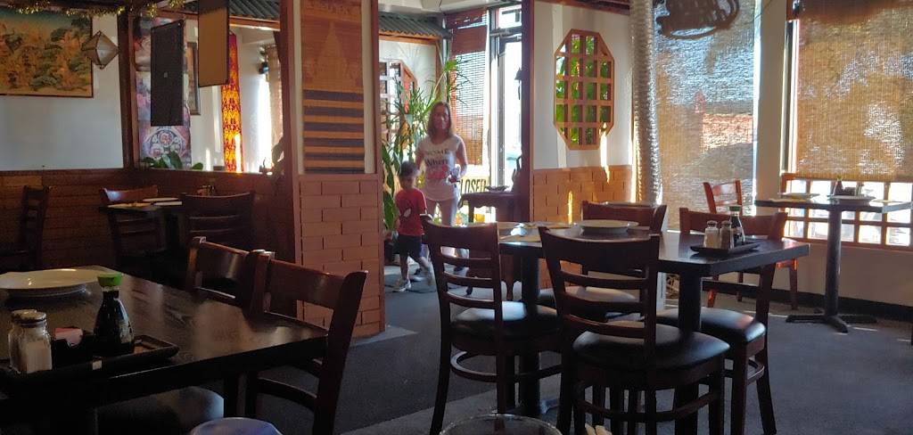 Harborside Thai | restaurant | 2844 Main St Suite B, San Diego, CA 92113, USA | 6192698424 OR +1 619-269-8424