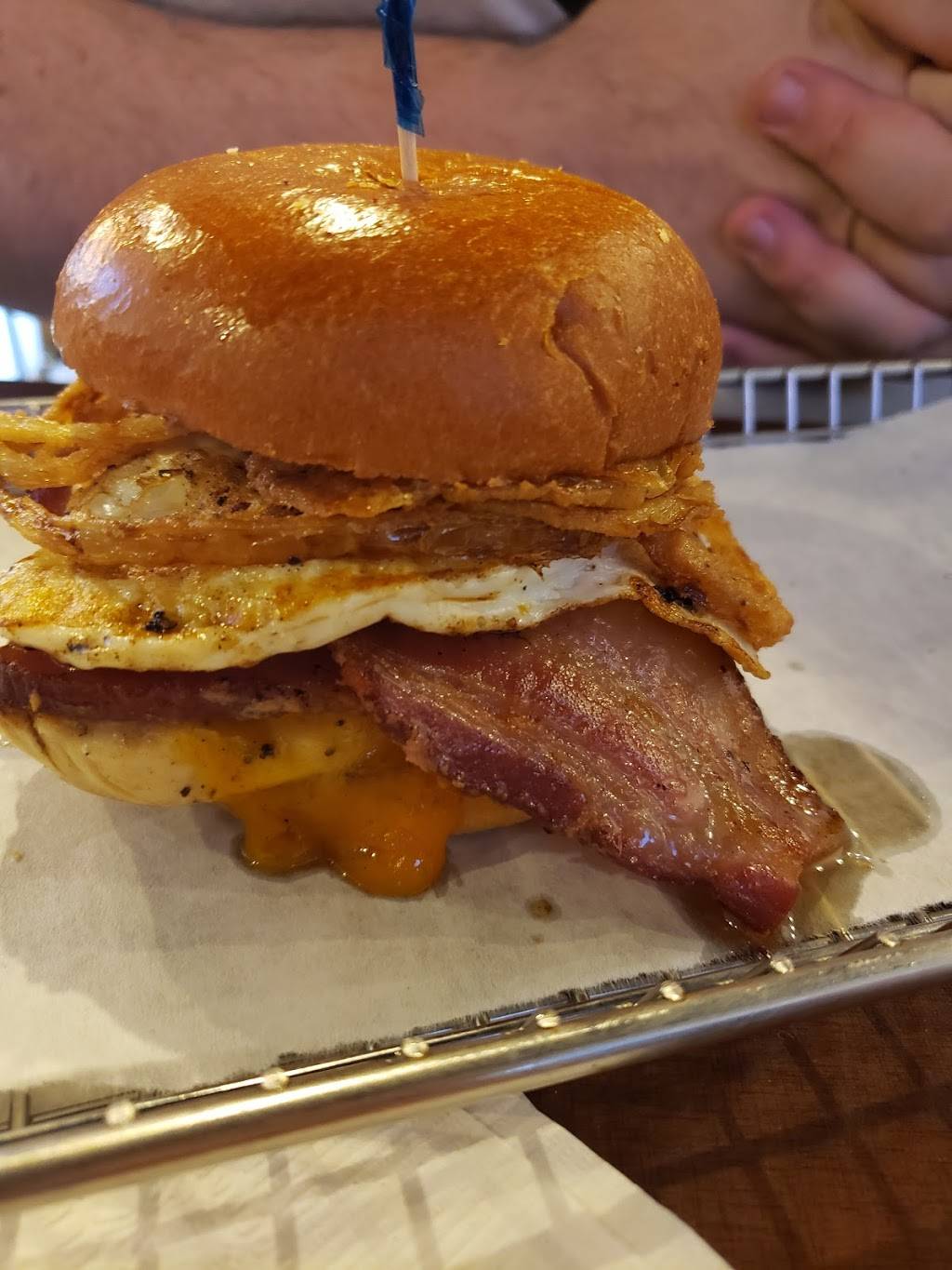 Cluck -N- Mooh | restaurant | 3894 Old Due W Rd NW Suite 280, Marietta, GA 30064, USA | 6784016487 OR +1 678-401-6487