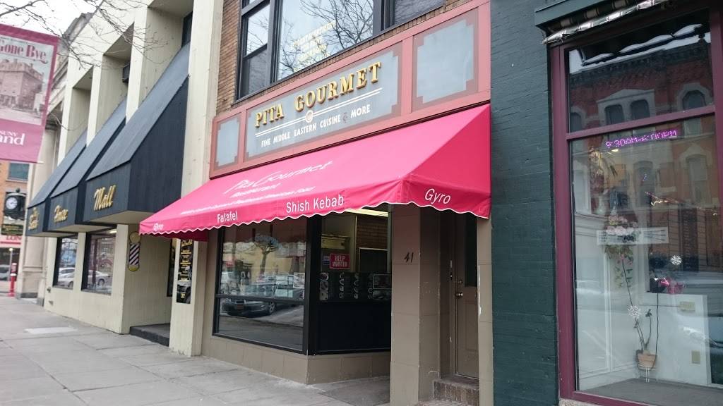 Pita Gourmet | restaurant | 41 Main St, Cortland, NY 13045, USA | 6077564442 OR +1 607-756-4442