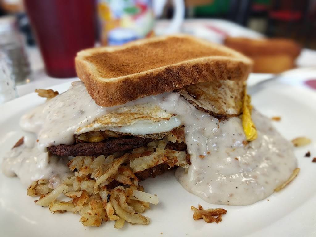 T C Maes | restaurant | 1010 1st Ave S, Fort Dodge, IA 50501, USA | 5155731101 OR +1 515-573-1101