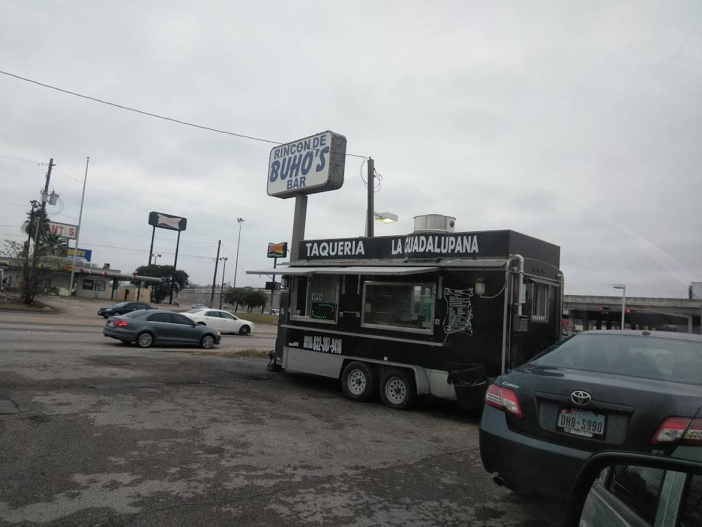 Taqueria La Guadalupana | restaurant | 715 W Mt Houston Rd, Houston, TX 77038, USA | 8323879410 OR +1 832-387-9410