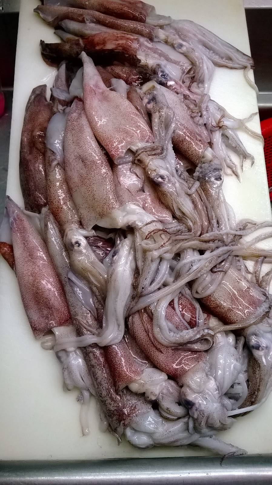 Ocean Fish Market & Fish Fry | restaurant | 130 N Main St, Spring Lake, NC 28390, USA | 9104974275 OR +1 910-497-4275