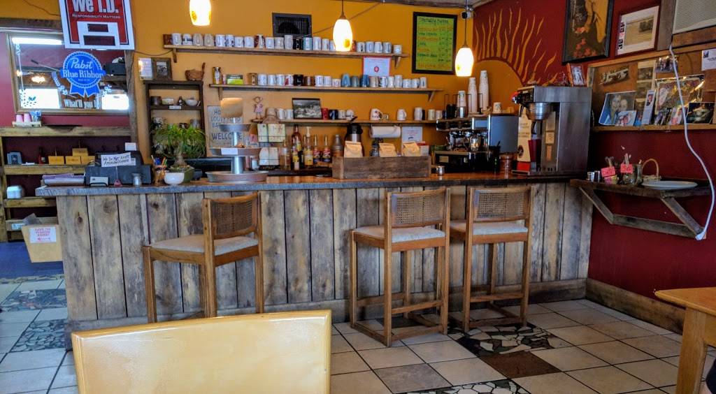 The Bean Trees | restaurant | 3601 Hartford Rd, Hartford, TN 37753, USA | 4234872187 OR +1 423-487-2187