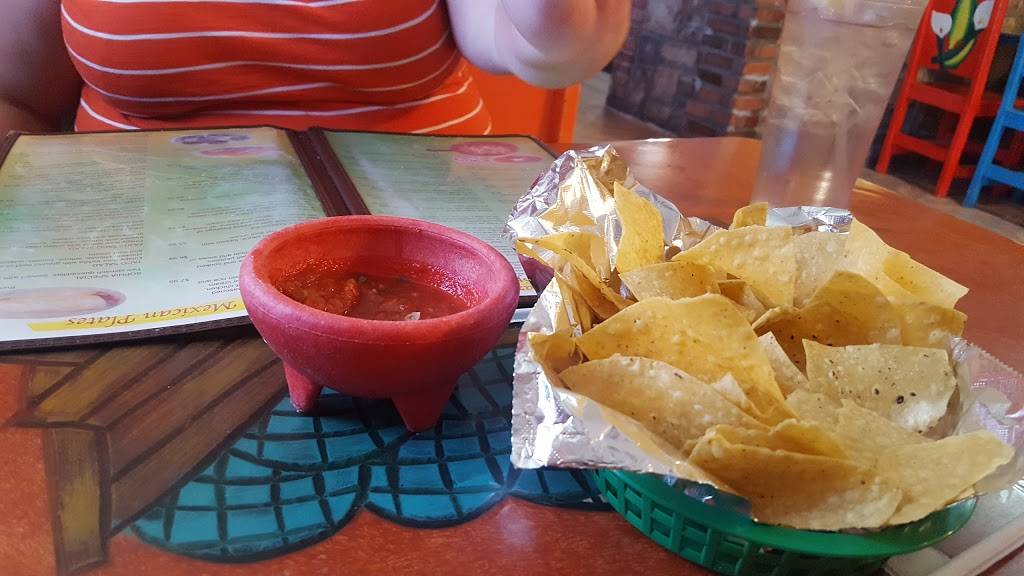 Cazadorez Mexican Restaurant | restaurant | 1405 S Mississippi Ave, Atoka, OK 74525, USA | 5808898899 OR +1 580-889-8899