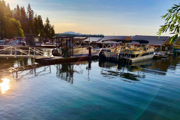 Hayden Lake Marina | restaurant | 3830 E Hayden Lake Rd, Hayden, ID 83835, USA | 2087620181 OR +1 208-762-0181