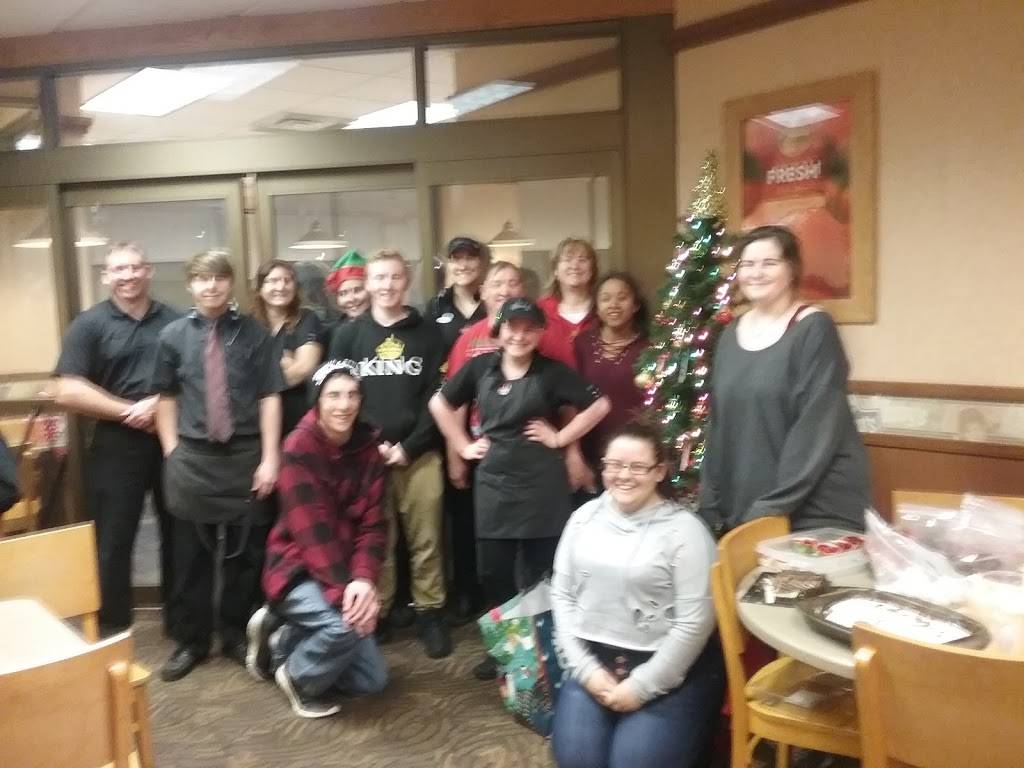 Wendys | restaurant | 1300 Johns Creek Rd, Milton, WV 25541, USA | 3047436223 OR +1 304-743-6223