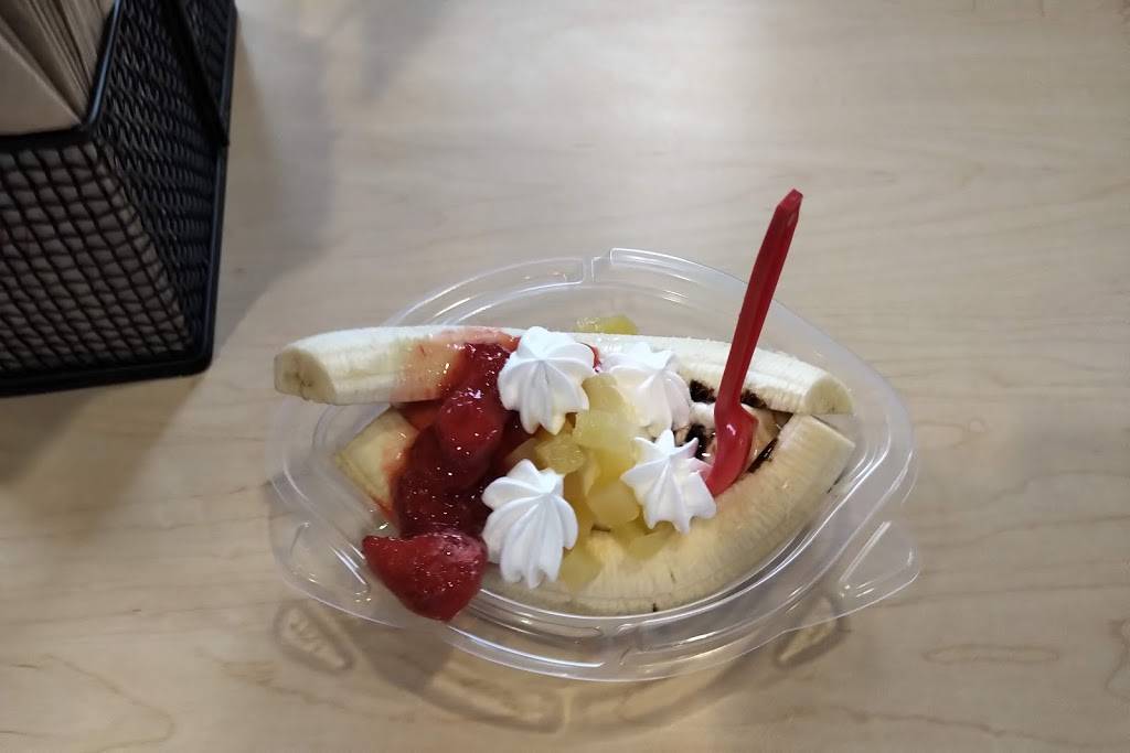 Dairy Queen Grill & Chill | restaurant | 499 Terry Fox Dr Unit 110, Kanata, ON K2T 1H7, Canada | 6132545736 OR +1 613-254-5736