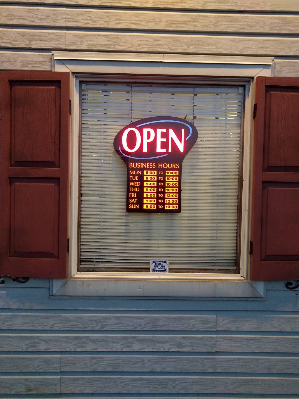 Maryland Line Inn | restaurant | 21336 York Rd, Parkton, MD 21120, USA | 4103575911 OR +1 410-357-5911